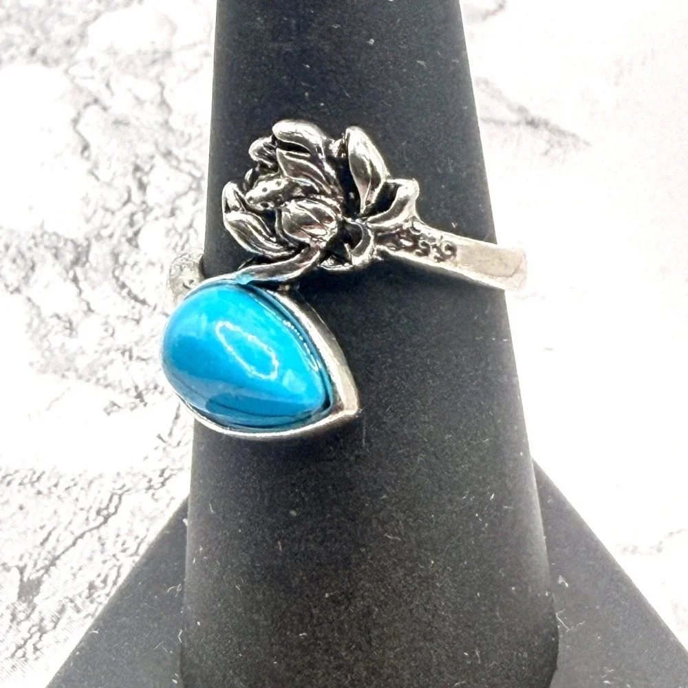 Turquoise Color Marbled Glass Flower Ring Silver Tone‎ Size 7.5